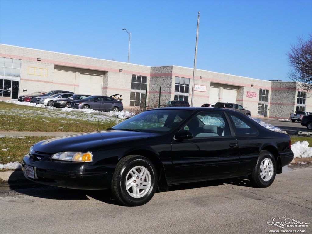 Picture of: Ford Thunderbird  Midwest Car Exchange